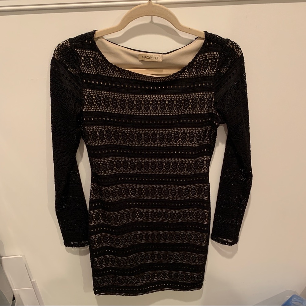 Arden B lace long sleeve dress